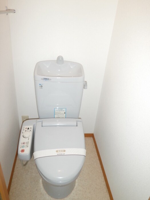 物件内観写真7　(トイレ)