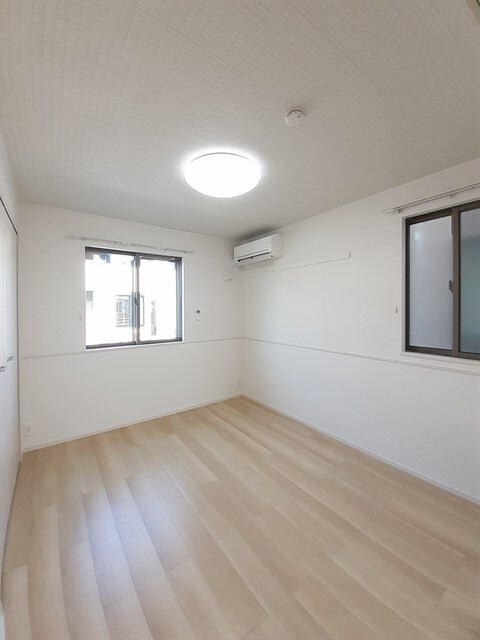 物件内観写真9　(その他部屋・スペース)