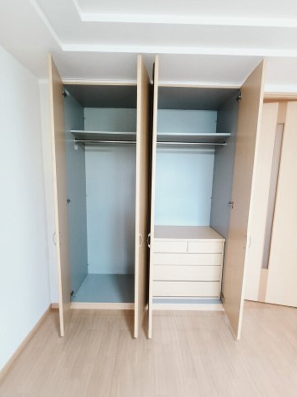 収納(クローゼット)