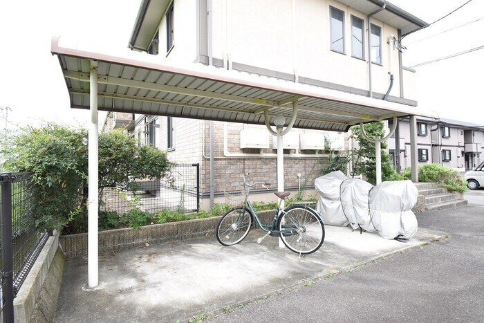 物件内観写真16　(駐輪場)