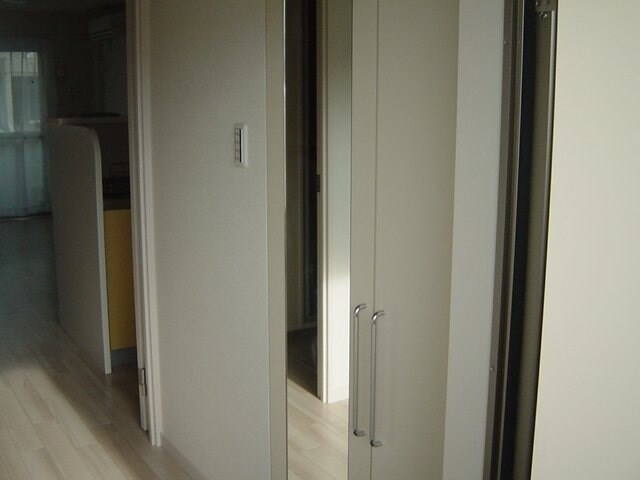 物件内観写真16　(玄関(イメージ))