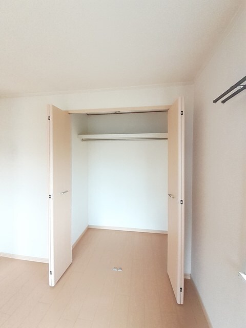 物件内観写真10　(収納)