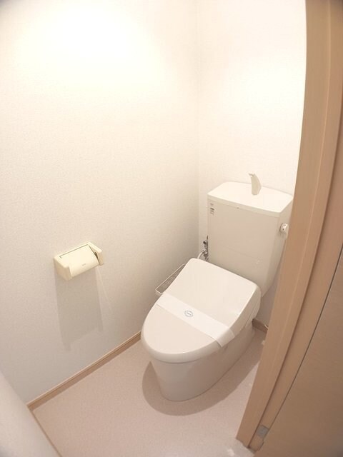 物件内観写真7　(トイレ)