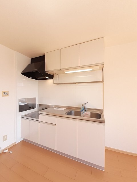 物件内観写真4　(キッチン)