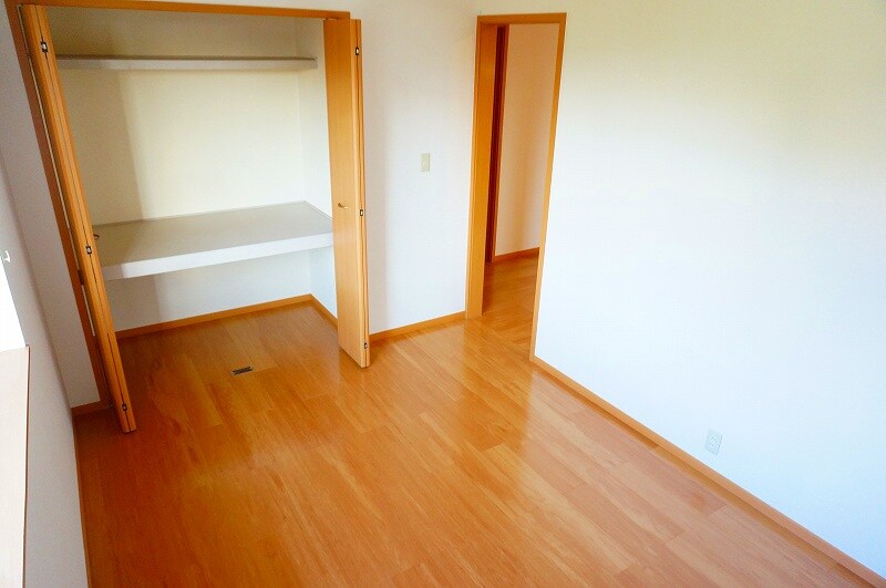 物件内観写真9　(収納)
