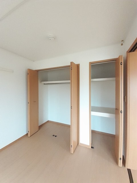 物件内観写真10　(収納)