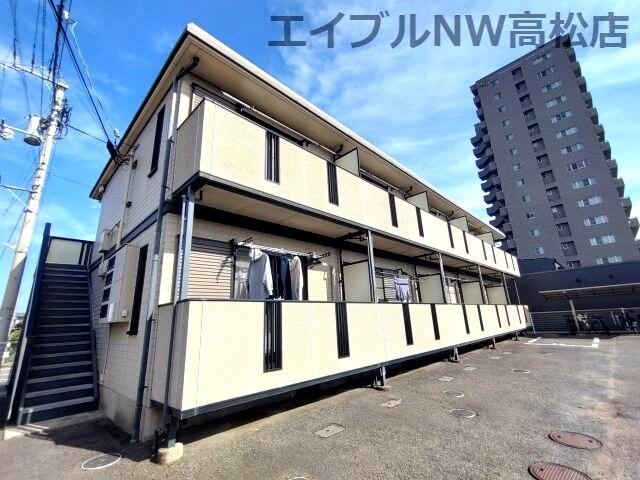 物件外観写真1　(外観)