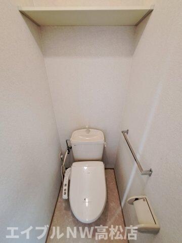 物件内観写真7　(トイレ)