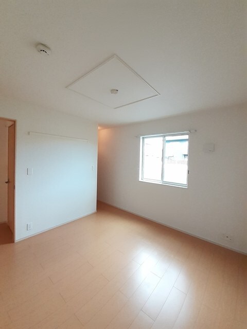 物件内観写真9　(その他部屋・スペース)