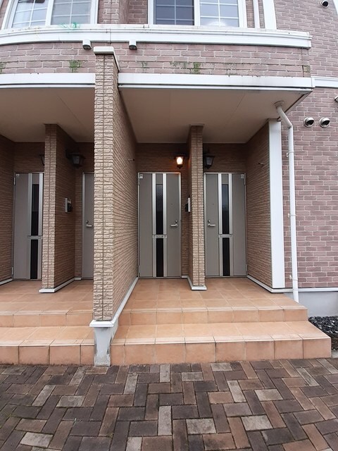 物件外観写真2　(その他共有部分)