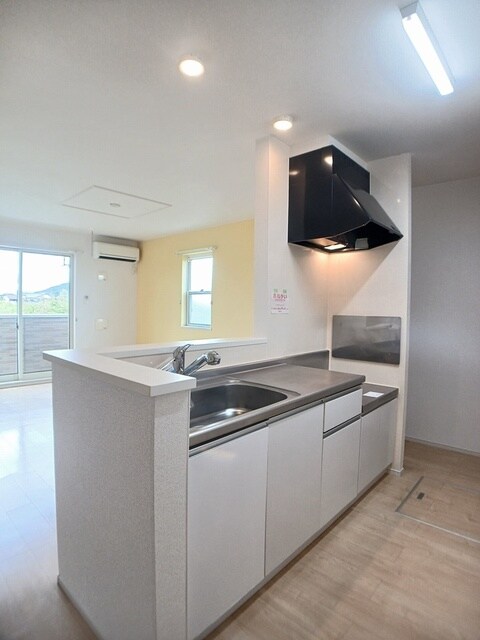 物件内観写真4　(キッチン)