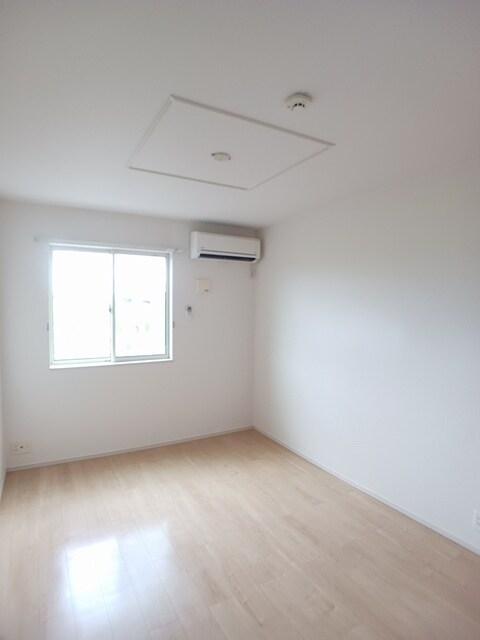 物件内観写真7　(その他部屋・スペース)