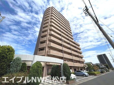 ジェイシティレインボー通り外観写真