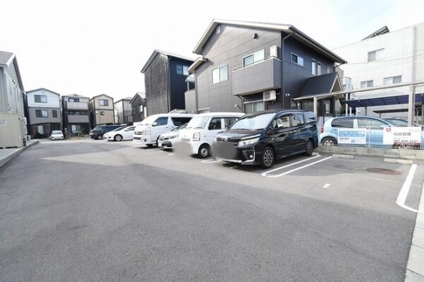 駐車場(駐車場)
