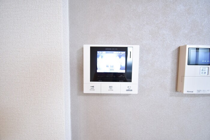 物件内観写真15　(モニタ付インターホン)