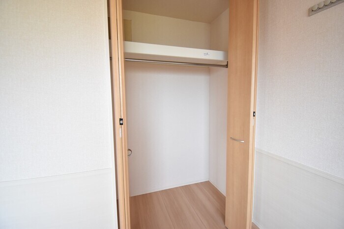 物件内観写真11　(クローゼット)