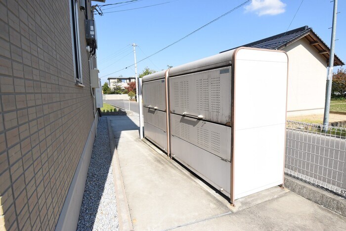 物件内観写真20　(ゴミ置場)