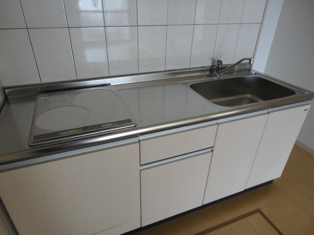 物件内観写真3　(キッチン)