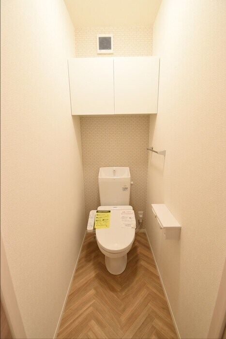 トイレ(温水洗浄暖房便座)