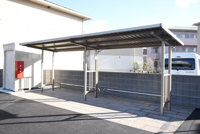 建物設備(駐輪場)