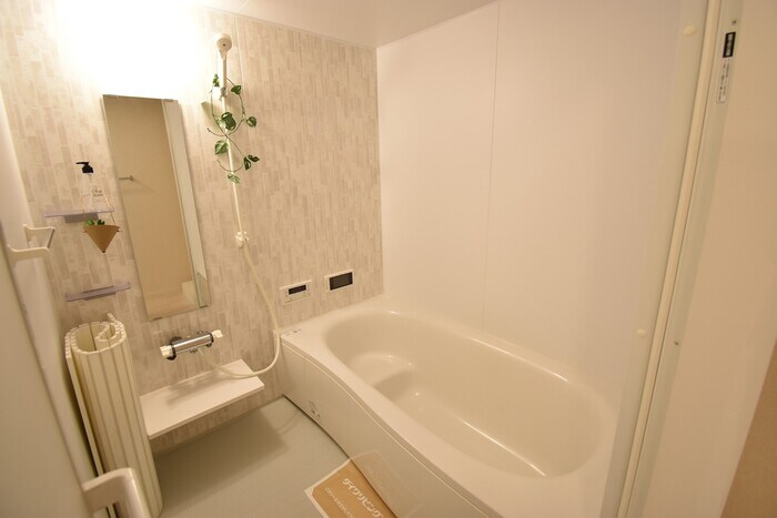 物件内観写真6　(浴室)