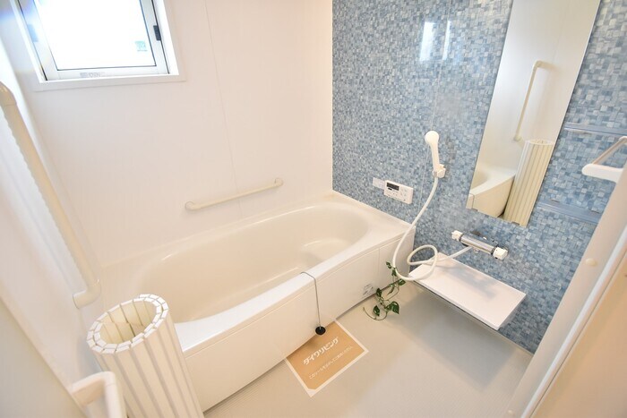 物件内観写真8　(一坪風呂)