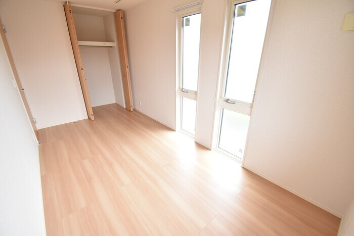 物件内観写真14　(洋室６．３帖)