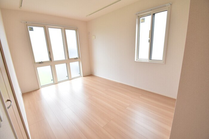 物件内観写真16　(洋室７．１帖)