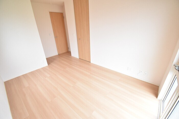 物件内観写真17　(洋室７．１帖)