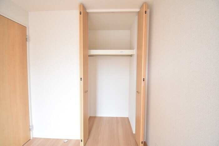 物件内観写真18　(クローゼット)