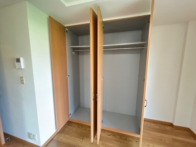 物件内観写真10　(クローゼット)