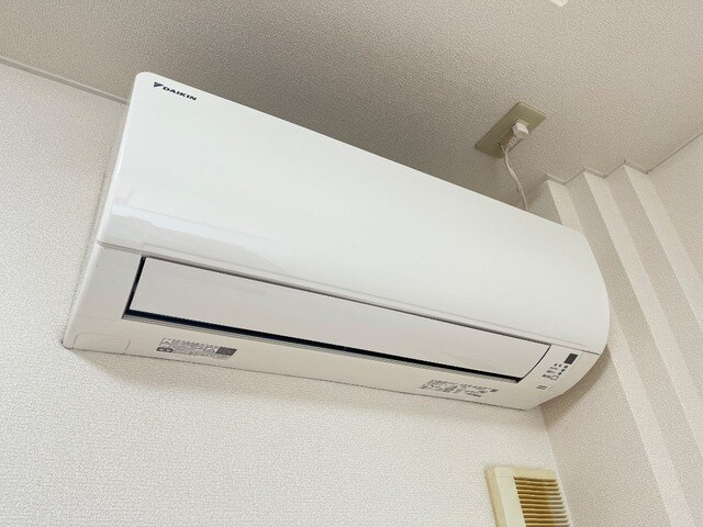 物件内観写真11　(エアコン)