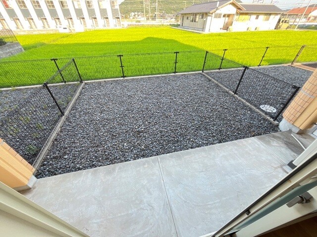 物件内観写真14　(庭)