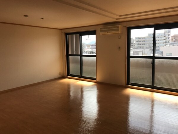 居室(リビング)