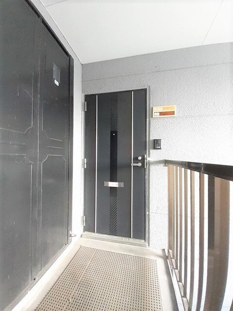 物件外観写真2　(その他共有部分)