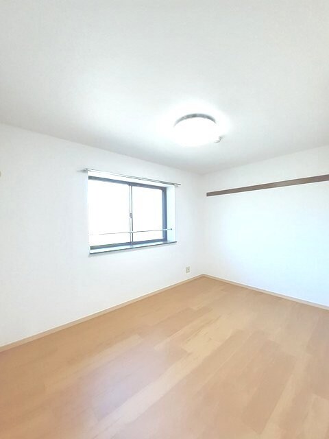 物件内観写真9　(その他部屋・スペース)