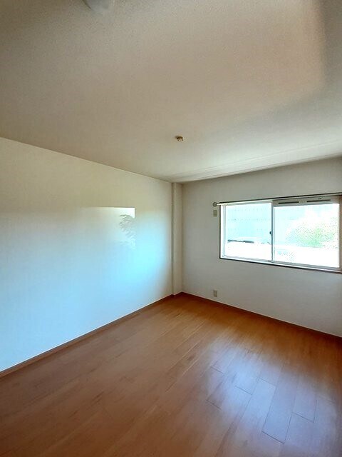 物件内観写真9　(その他部屋・スペース)