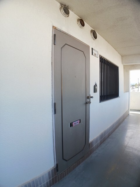 物件外観写真2　(その他共有部分)