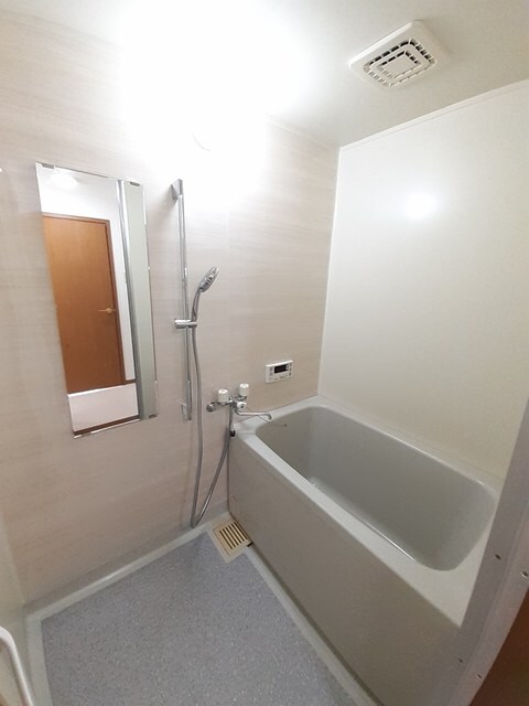 物件内観写真6　(バス／シャワールーム等)