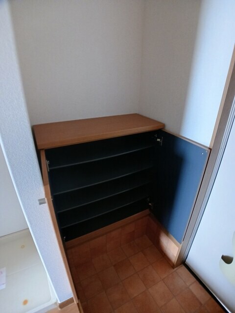 物件内観写真8　(その他部屋・スペース)