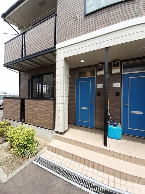 物件外観写真2　(その他共有部分)