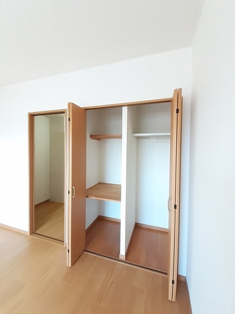 物件内観写真9　(収納)