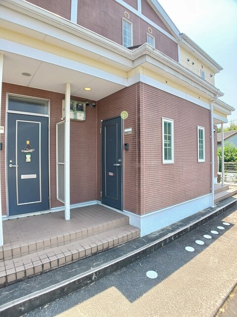 物件外観写真2　(その他共有部分)