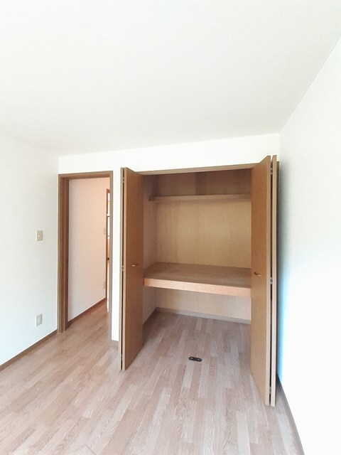 物件内観写真9　(収納)
