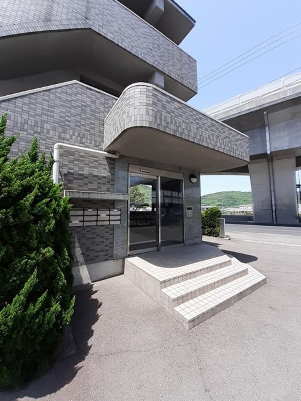 エントランス(エントランス)