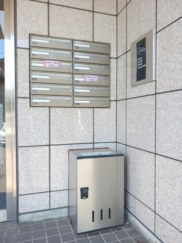 物件内観写真12　(その他共有部分)