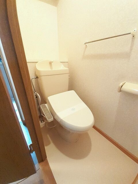 物件内観写真7　(トイレ)