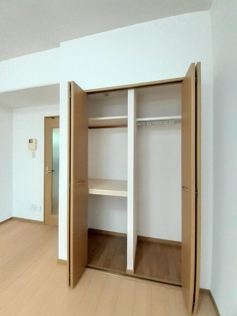 物件内観写真9　(収納)