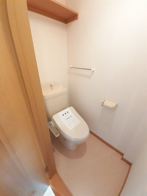 物件内観写真7　(トイレ)