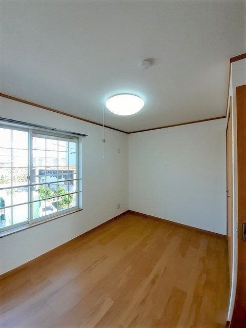 物件内観写真8　(その他部屋・スペース)